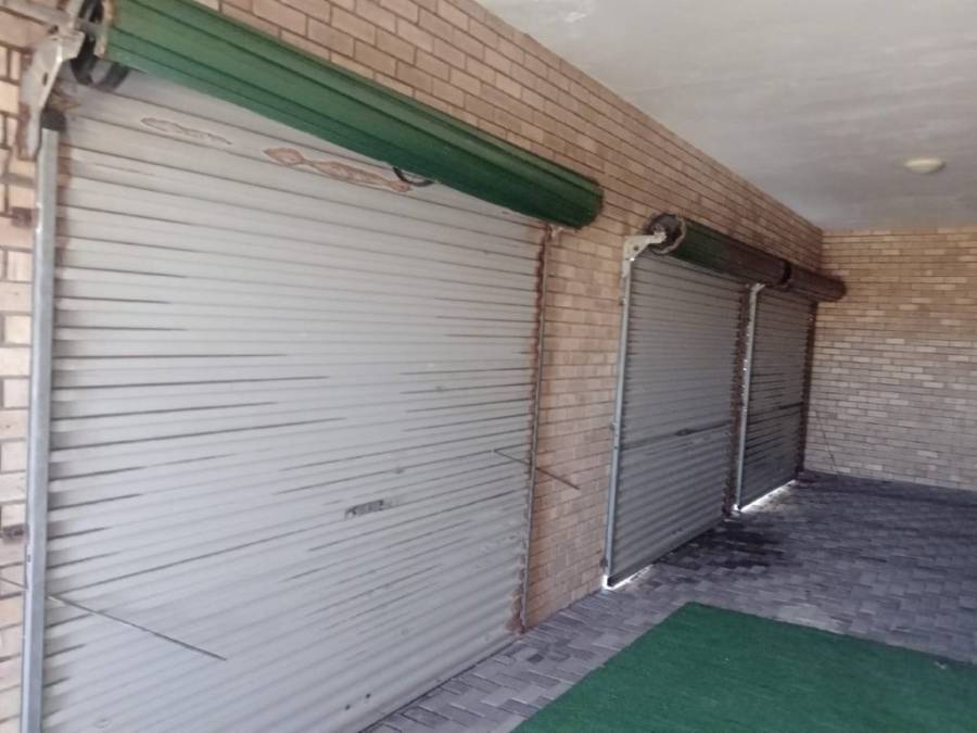 6 Bedroom Property for Sale in Aston Bay Eastern Cape